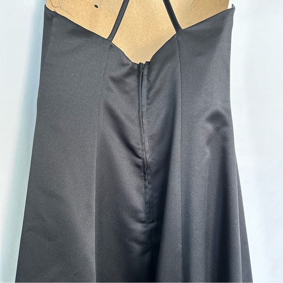 Urban Girl Nites Vintage Y2K Formal Black Gown with Crisscross Back | Size 7/8 - Picture 7 of 10